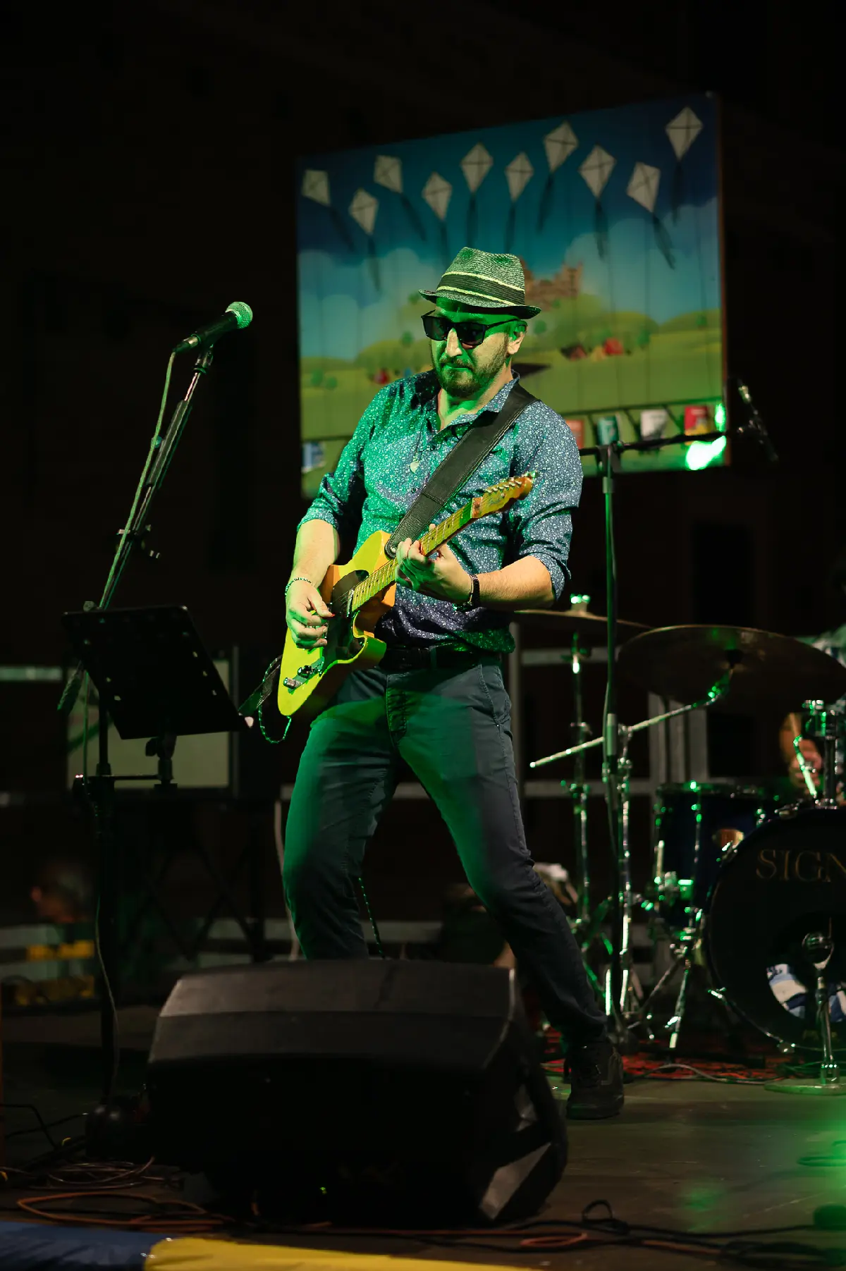 image044.webp