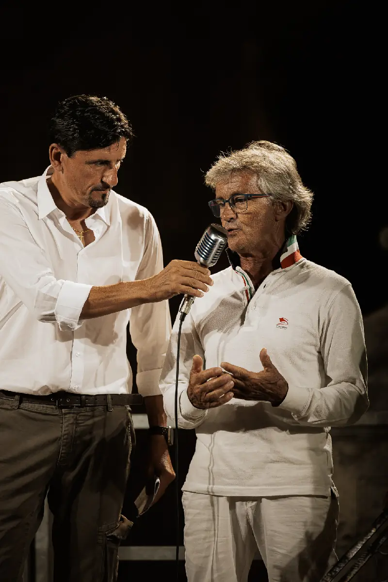 TT_7810-Migliorato-NR.webp
